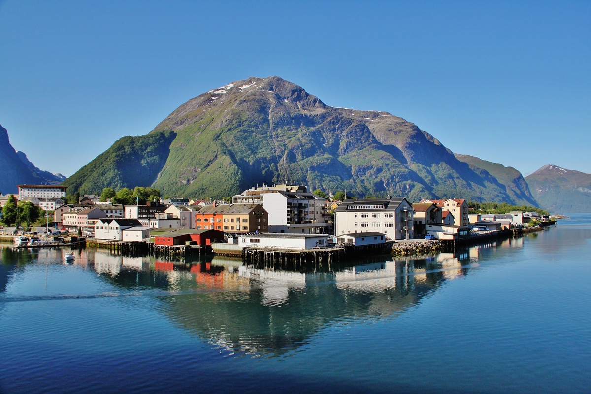 1st - David Robinson